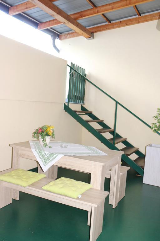 Hotel Gasthof Kasino Villach Buitenkant foto